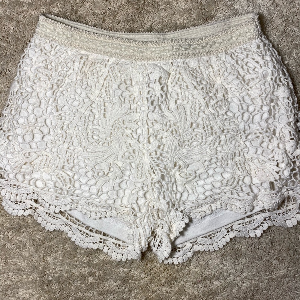 white laced shorts